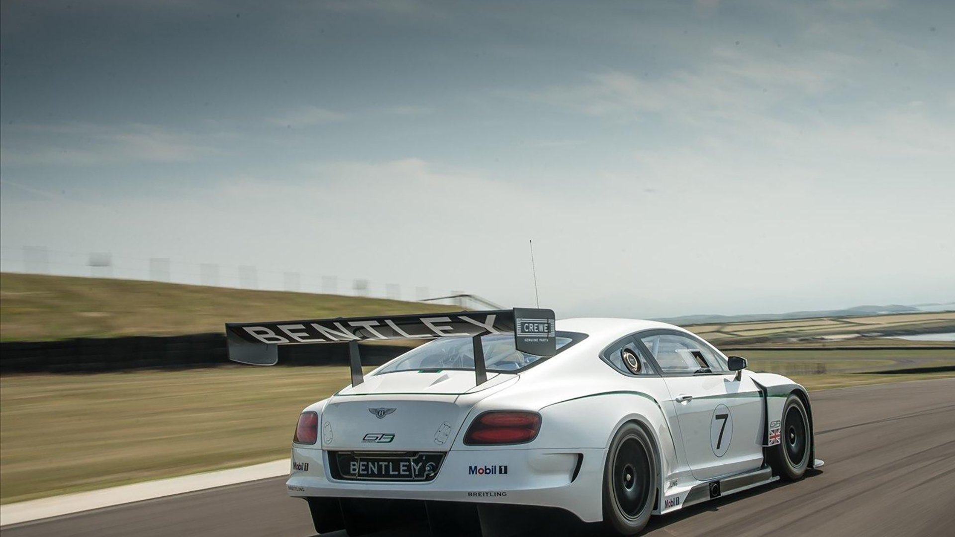 九游娱乐-“沙滩合球热潮席卷天府新区，成为年轻人新宠”